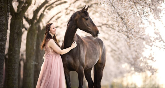 Phayza en Sjuul onder de Bloesem